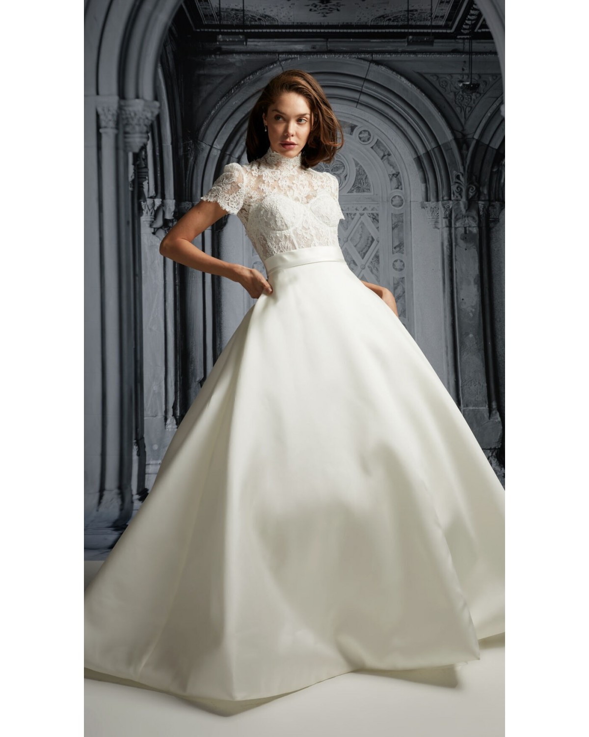 abito da sposa I0156 CARNEGIE 2024 - Mark Ingram