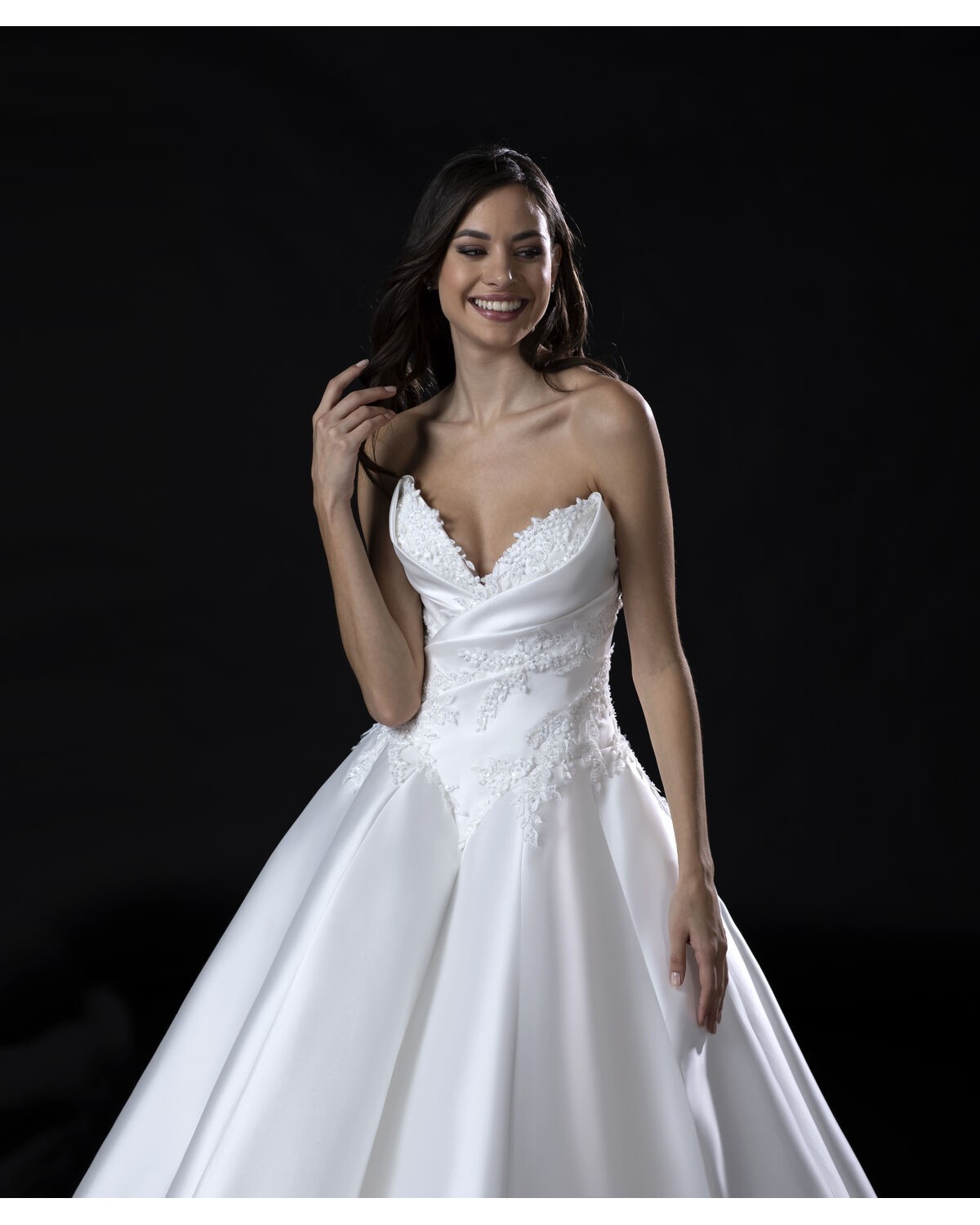 abito da sposa V1415 2024 - Valentini Couture