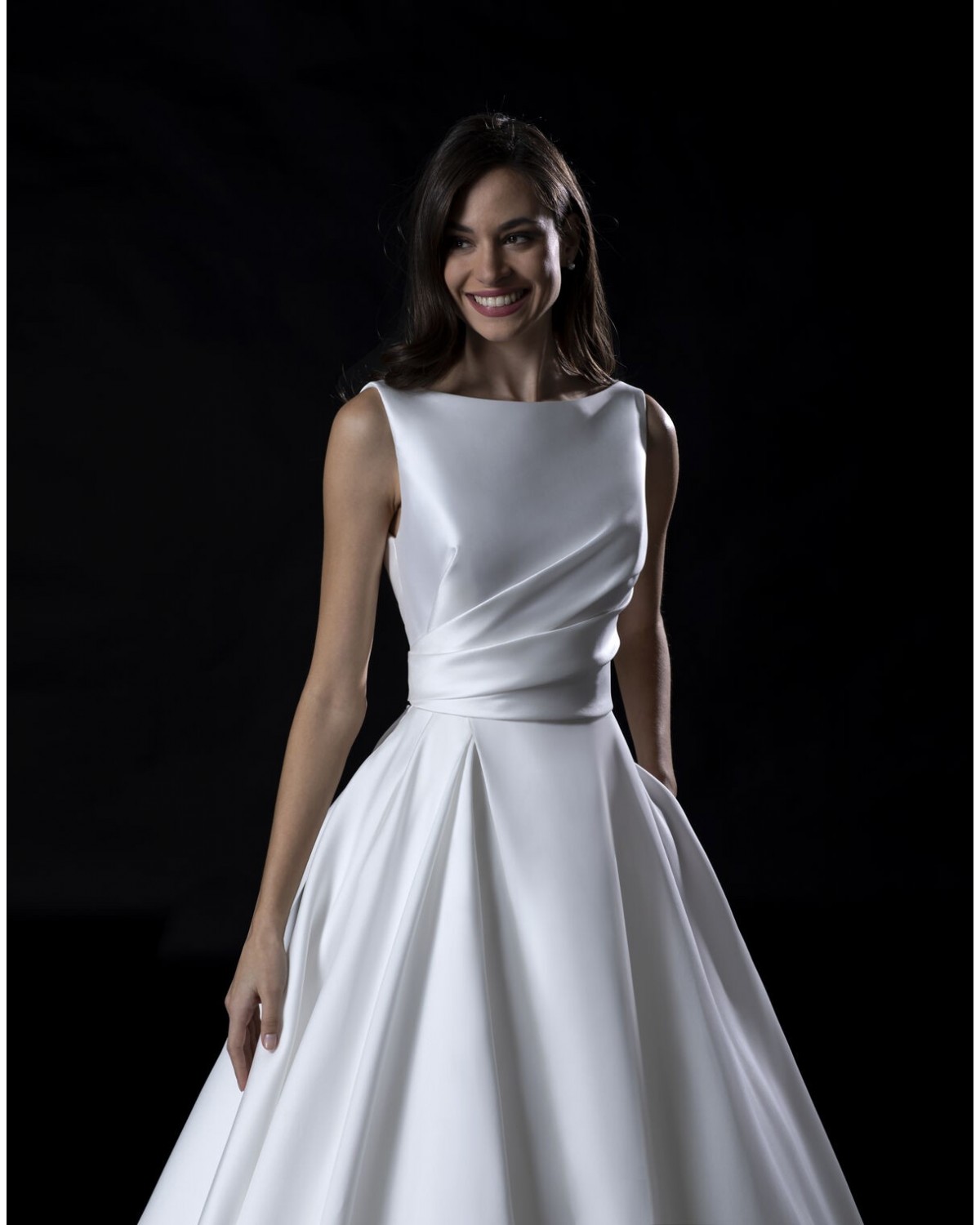 abito da sposa E0877 2025 - Valentini Couture