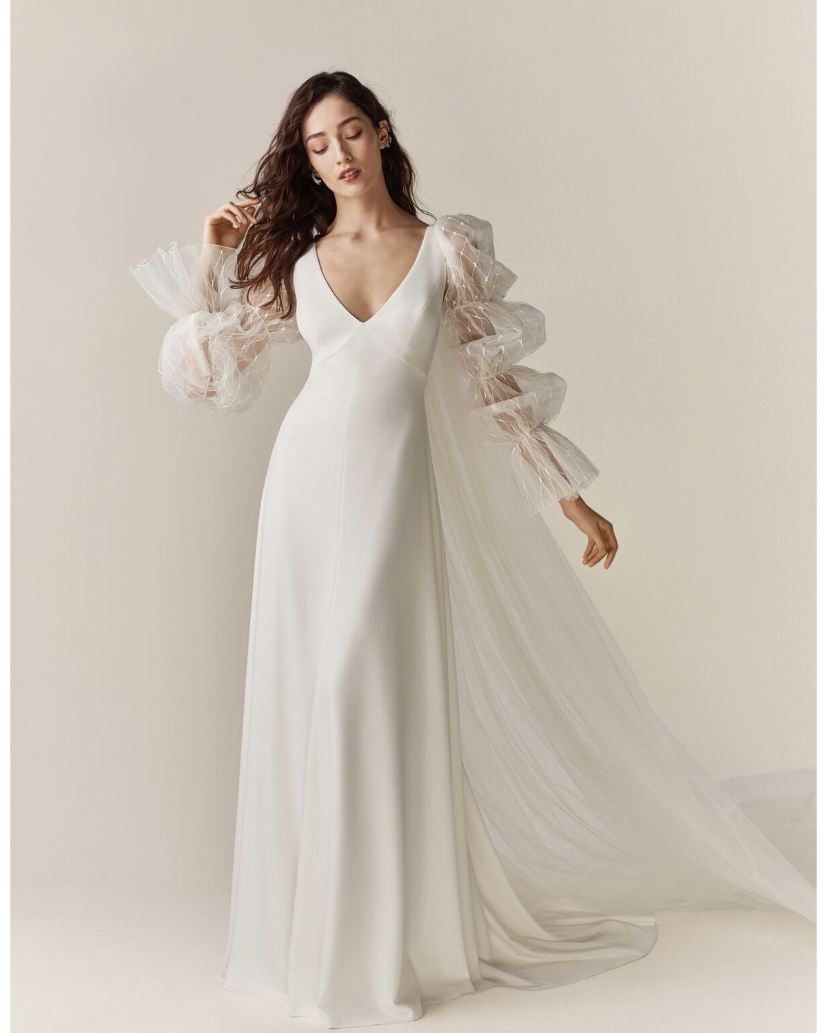 abito da sposa 2530 Lumière 2025 - Jesus Peiro