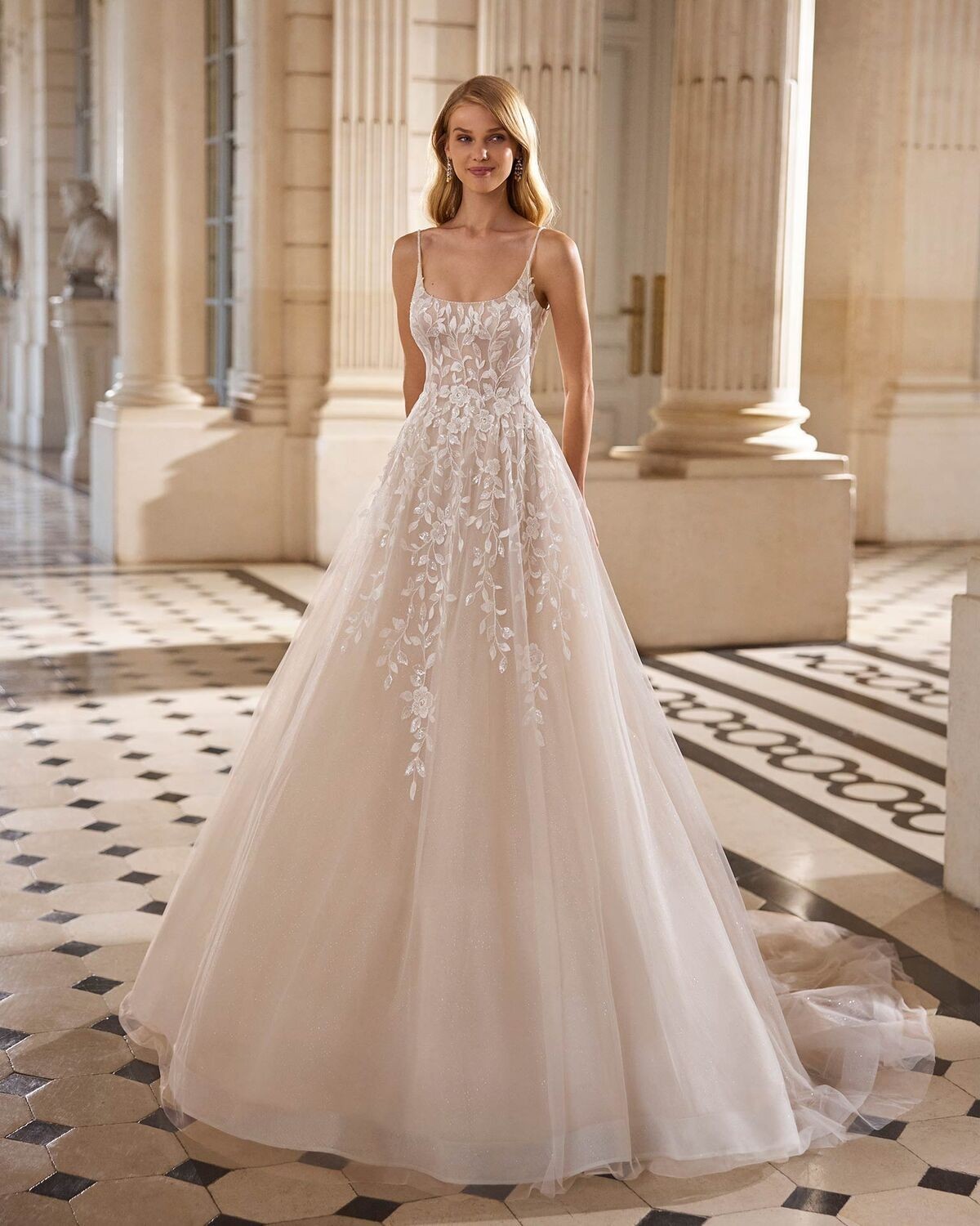 abito da sposa estelle 2025 - Rosa Clarà 