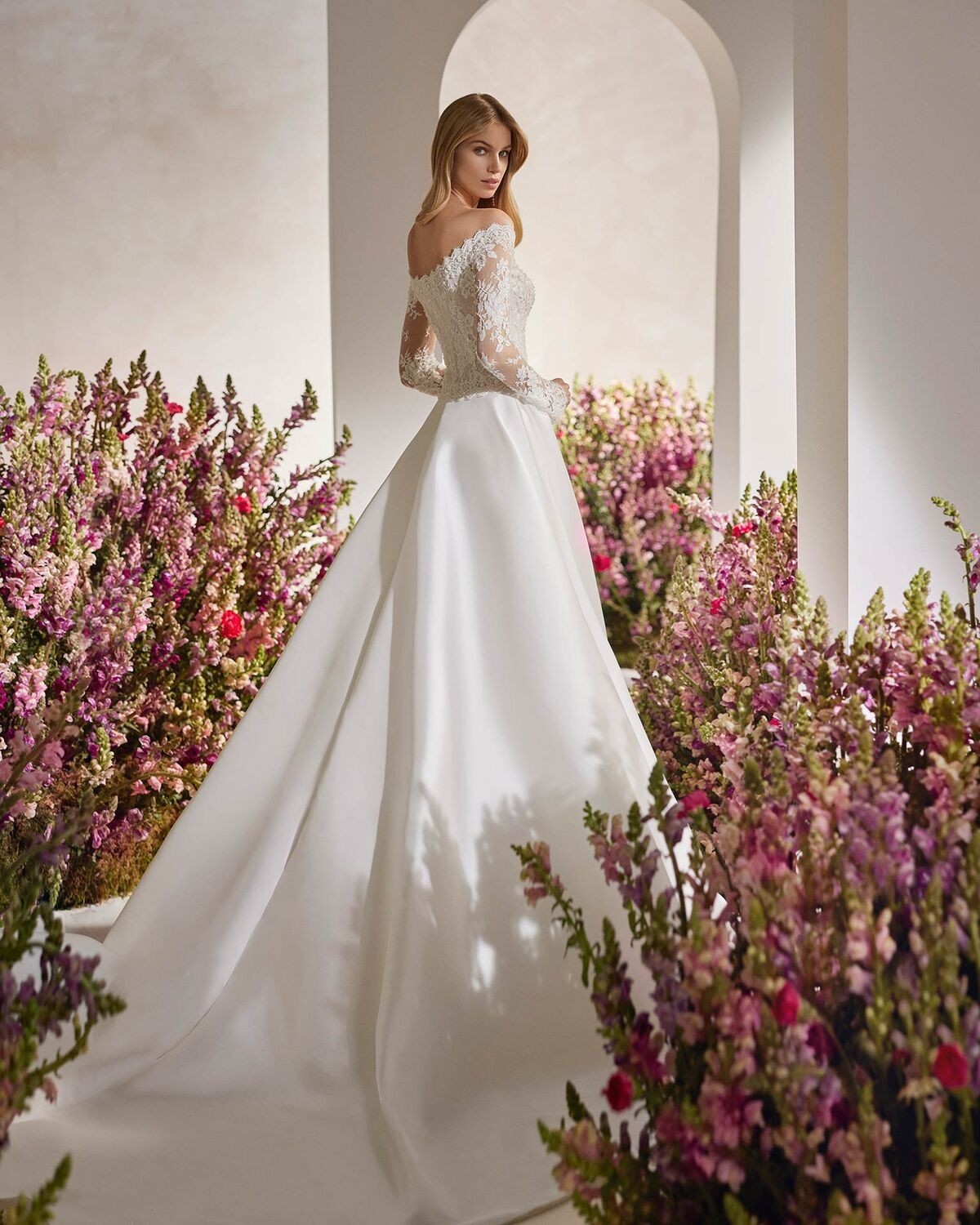 abito da sposa tessel 2025 - Rosa Clarà Couture