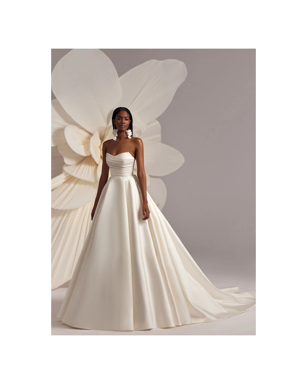 abito da sposa 2025 dallas Less is More - Eva Lendel