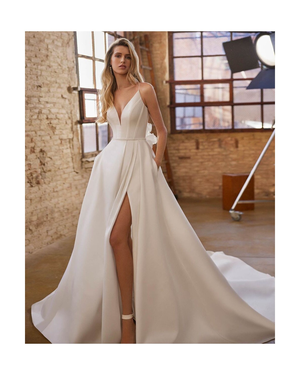 abito da sposa 2025 wyatt Aire Atelier - Aire Atelier