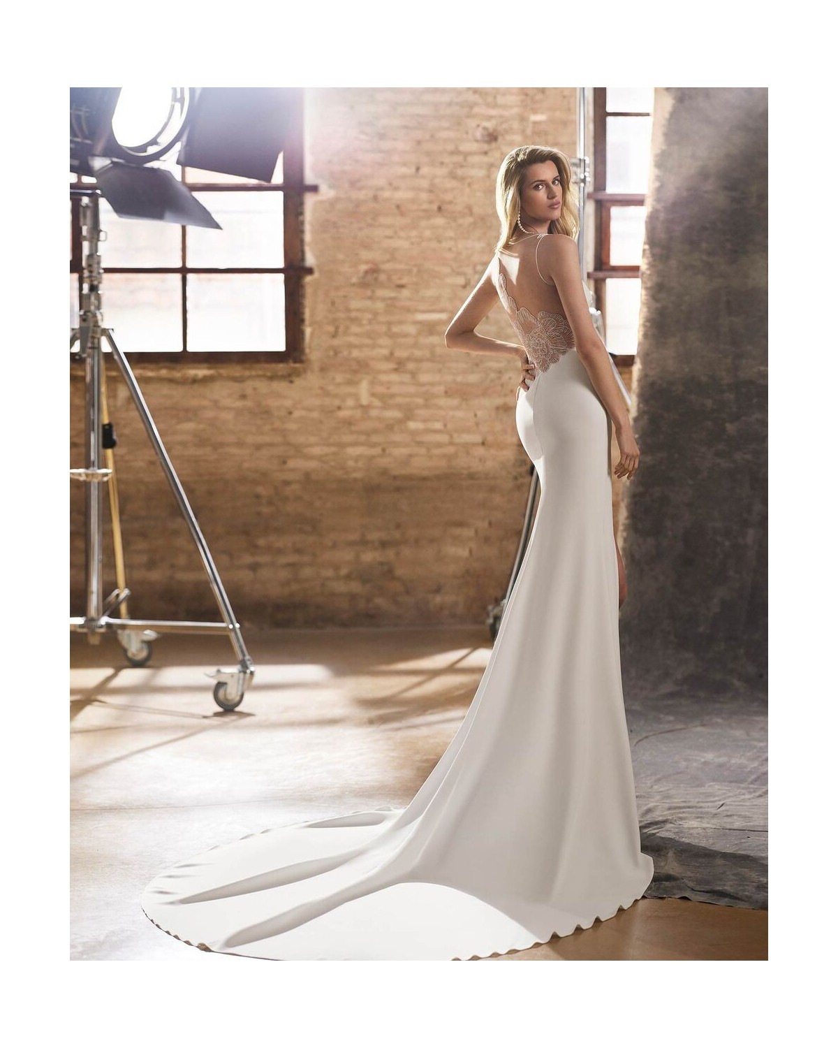 abito da sposa 2025 wanda Aire Atelier - Aire Atelier