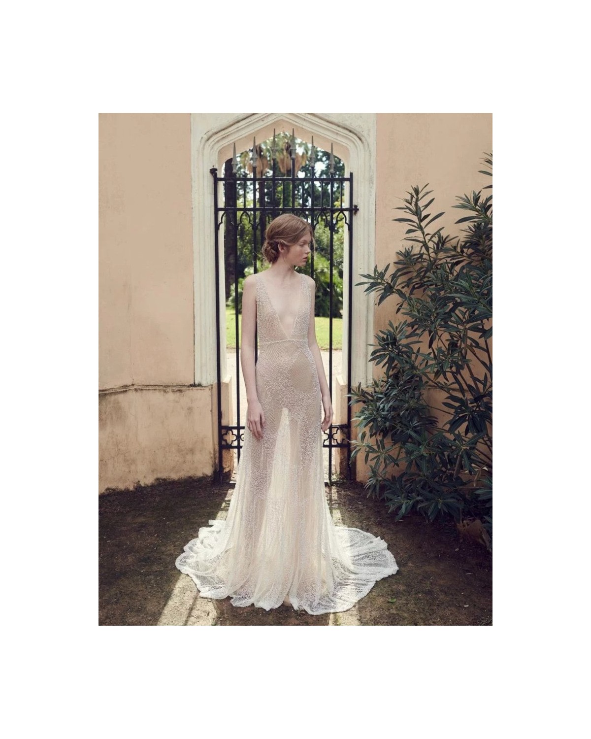 BR19 14 - abito da sposa collezione 2020 - Christos Costarellos