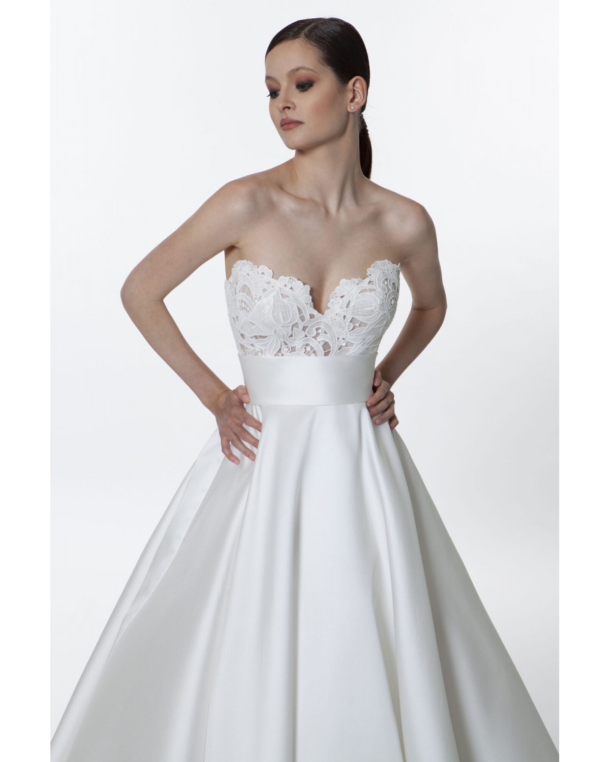 V1266-Marte - abito da sposa collezione 2022 - Valentini Couture