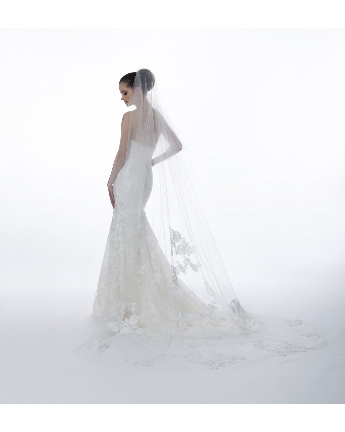 I0129 - abito da sposa collezione  sp 2023 - Mark Ingram