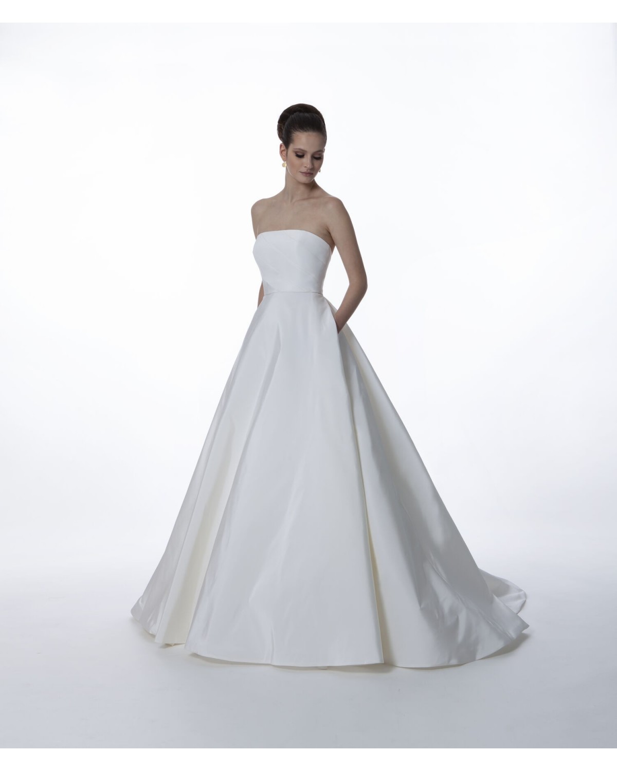 I0142 - abito da sposa collezione  sp 2023 - Mark Ingram