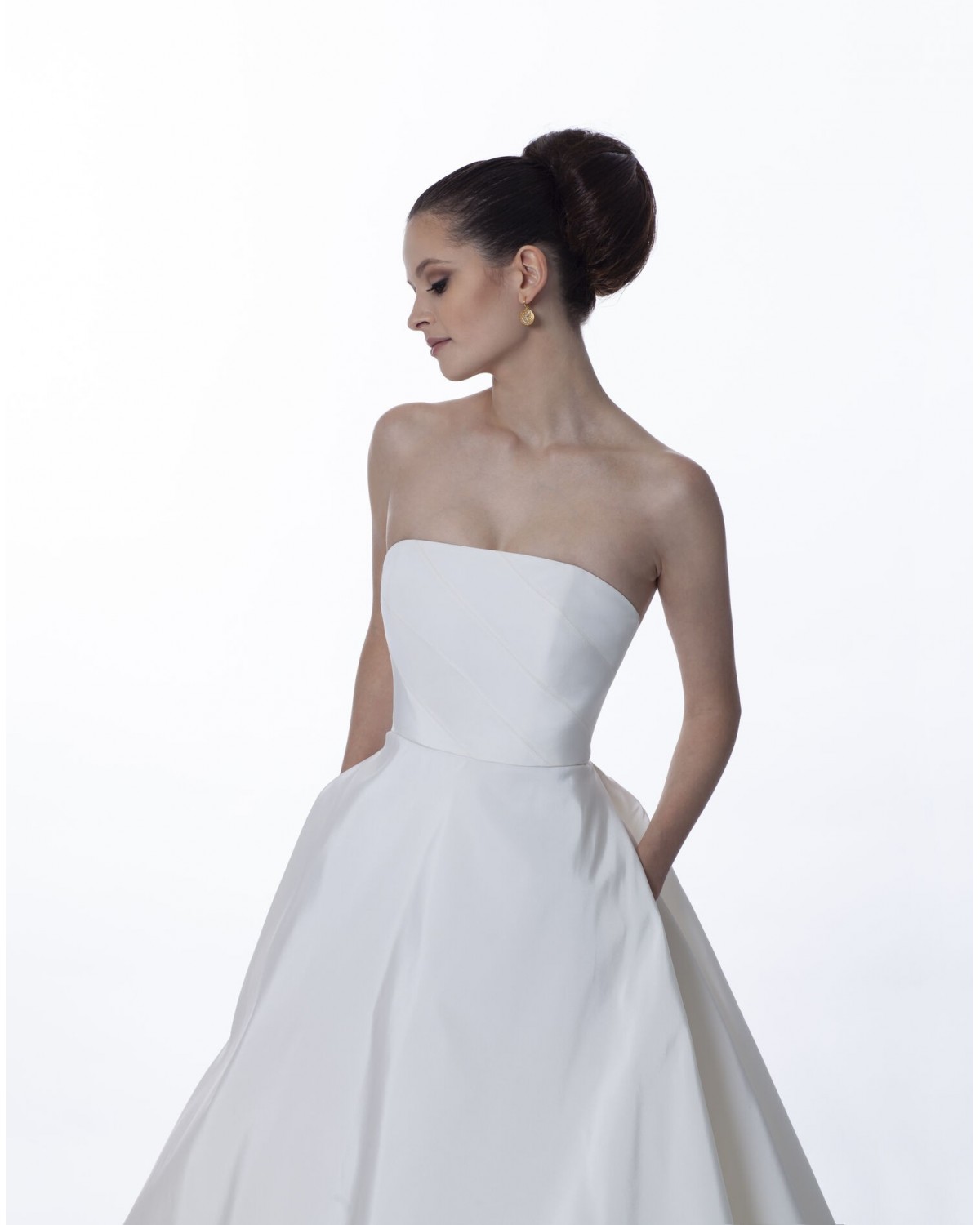 I0142 - abito da sposa collezione  sp 2023 - Mark Ingram