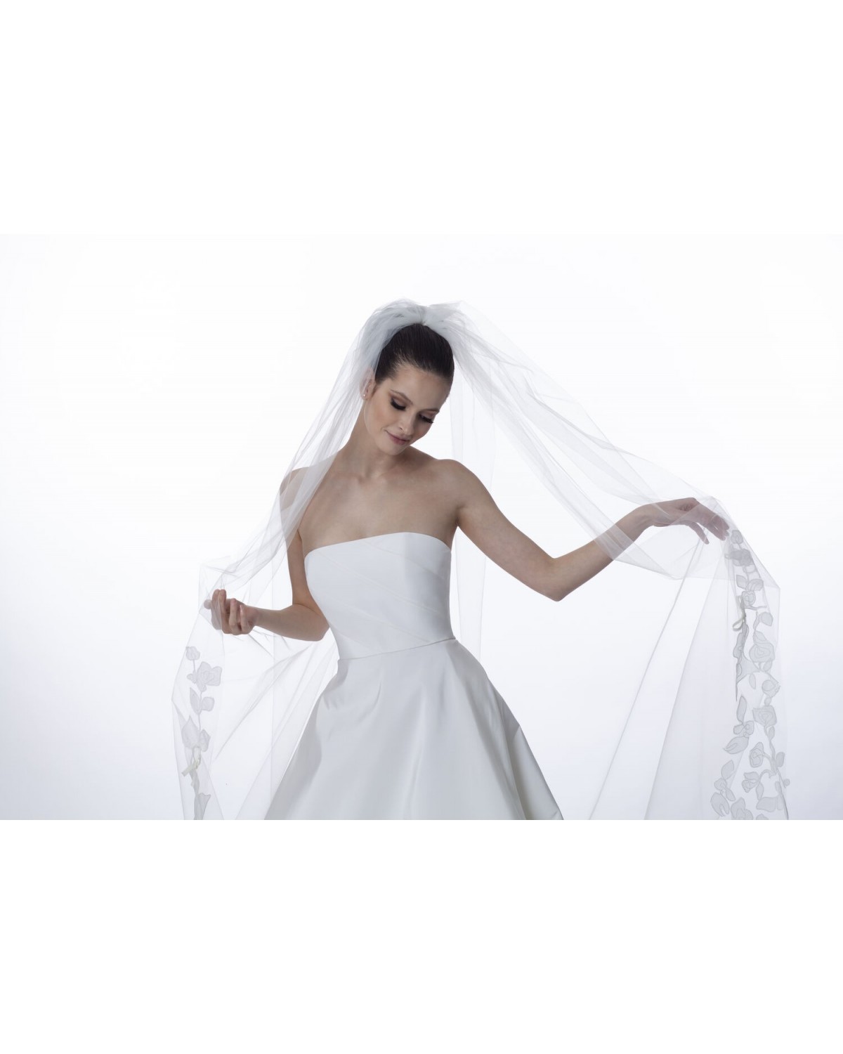 I0142 - abito da sposa collezione  sp 2023 - Mark Ingram