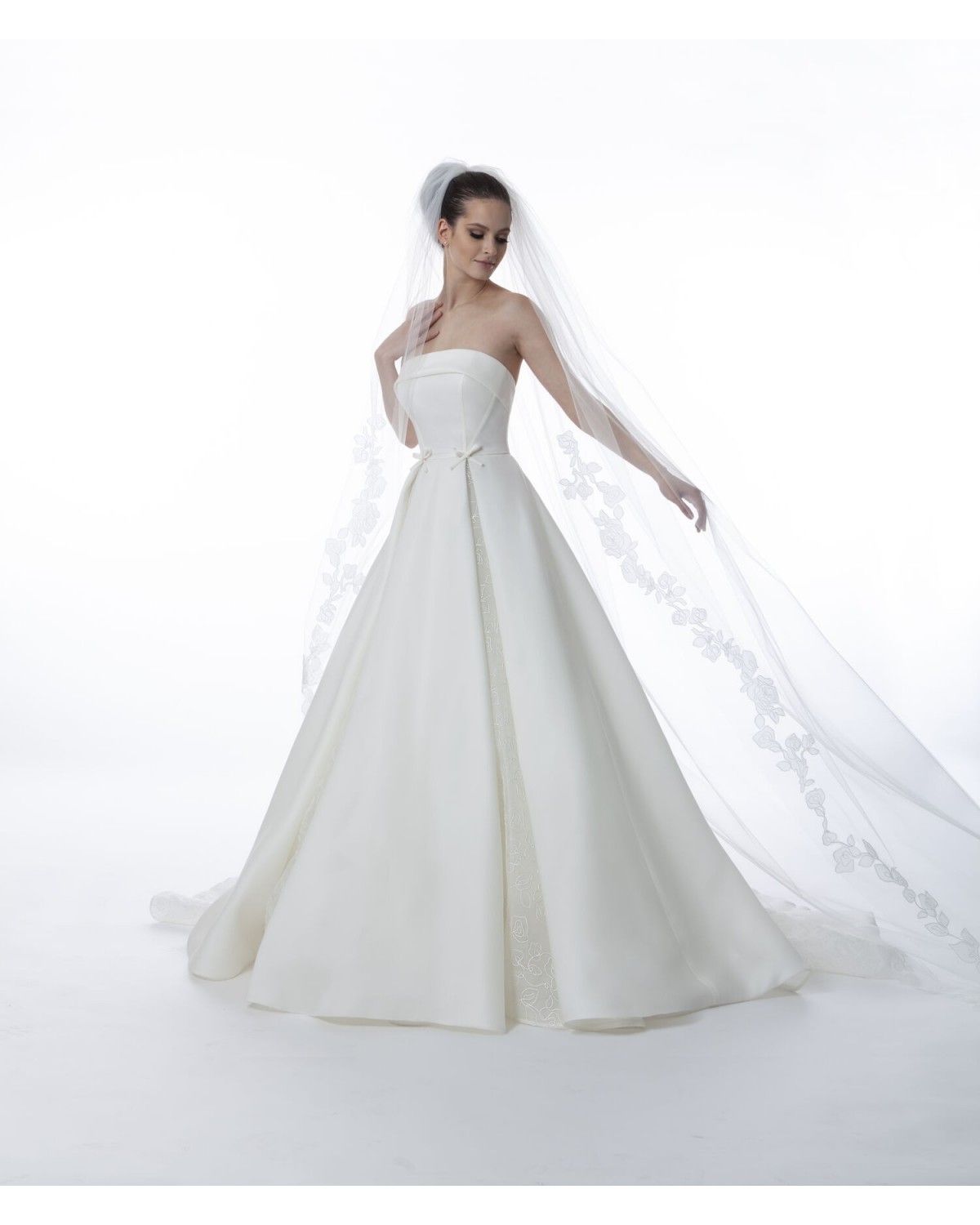 I0144 - abito da sposa collezione  sp 2023 - Mark Ingram