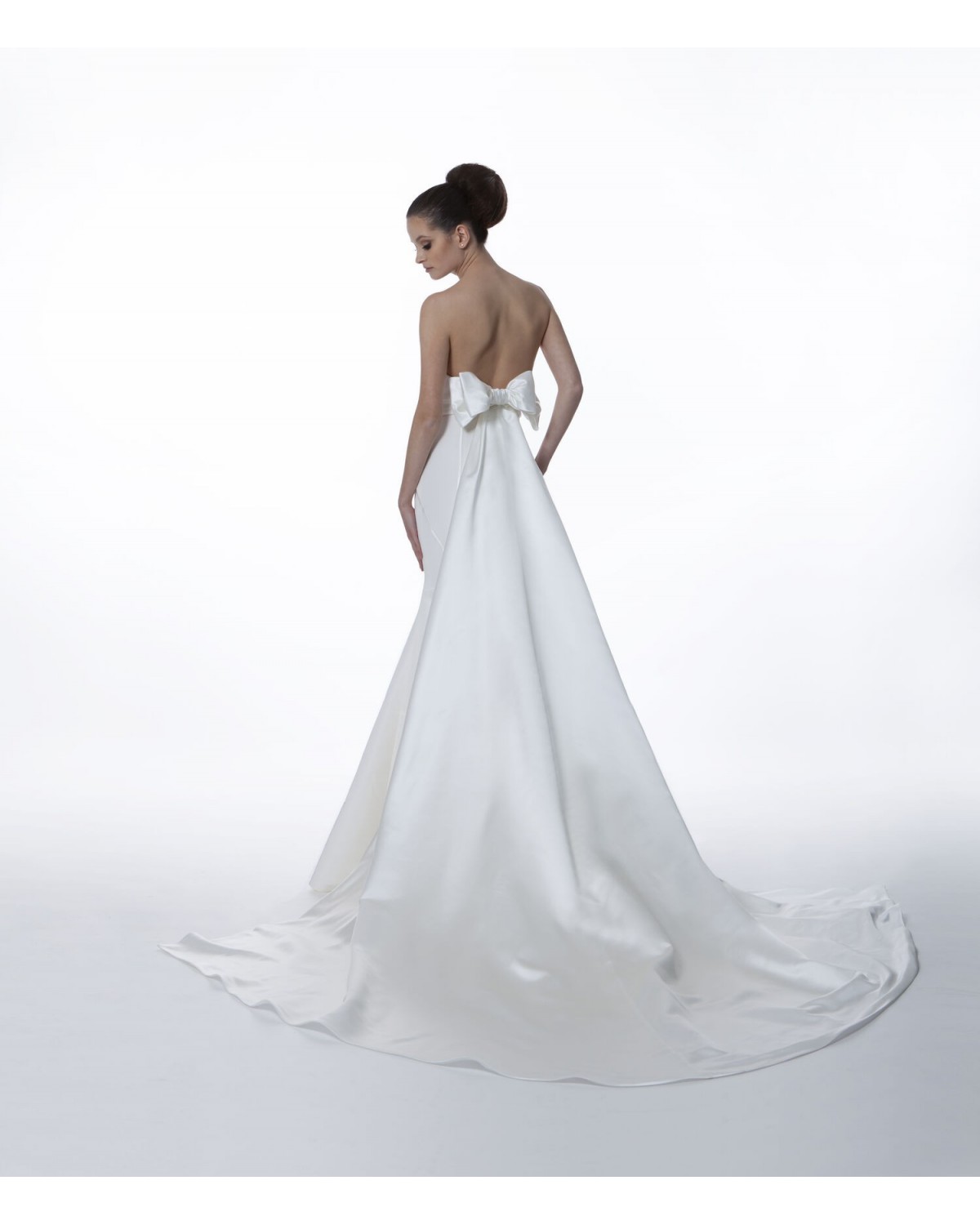 I0148 - abito da sposa collezione  sp 2023 - Mark Ingram