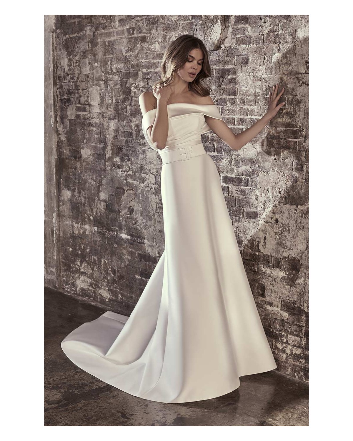 abito da sposa Collezione 2023 HYDRA - Elisabetta Polignano