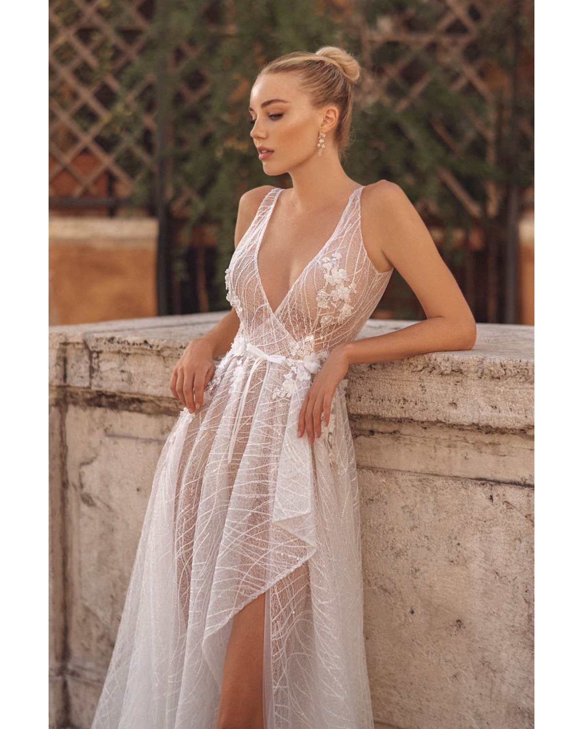 abito da sposa Collezione Pantheon 2024 Leah - MUSE by Berta