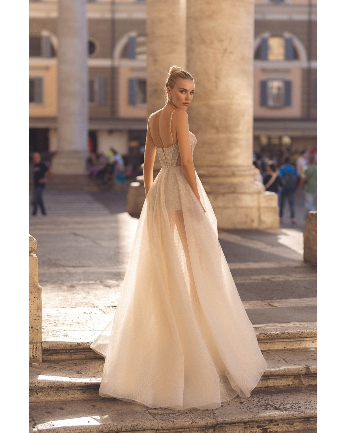 abito da sposa Collezione Pantheon 2024 Lauren - MUSE by Berta