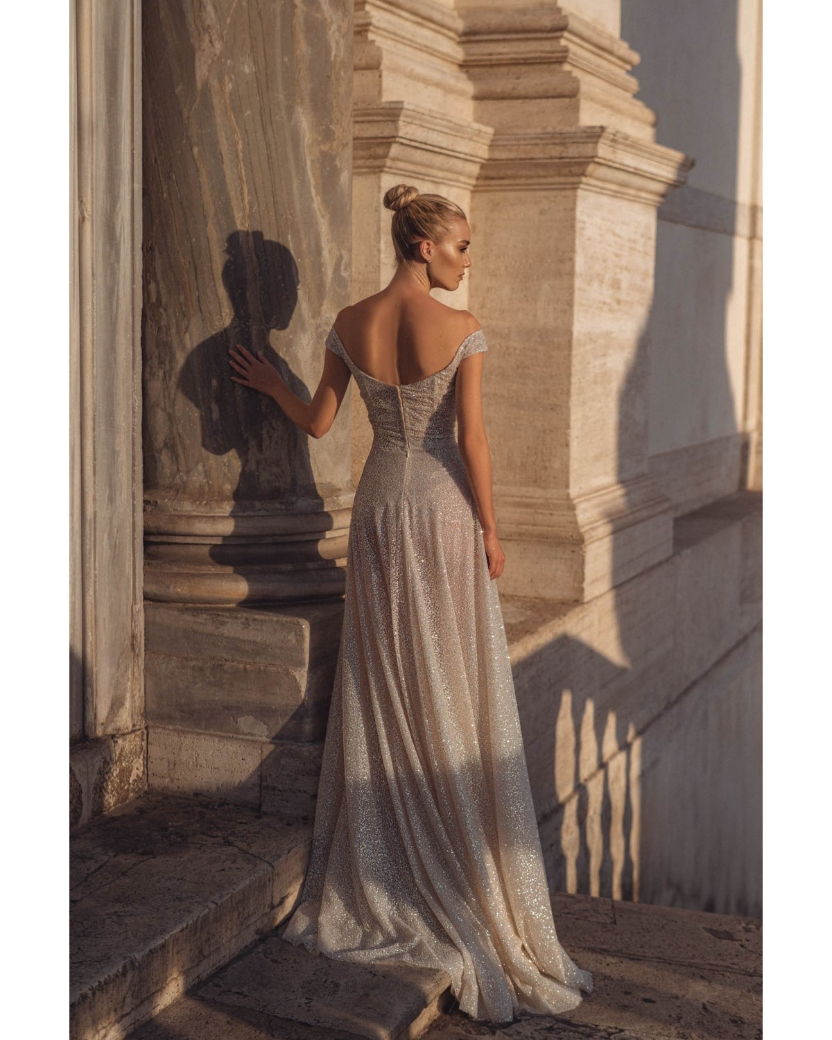 abito da sposa Collezione Pantheon 2024 Leslie - MUSE by Berta