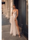 abito da sposa Collezione NYC 2024 Maya - MUSE by Berta