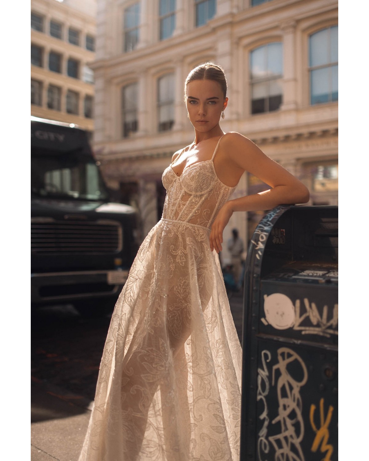 abito da sposa Collezione NYC 2024 Molly - MUSE by Berta