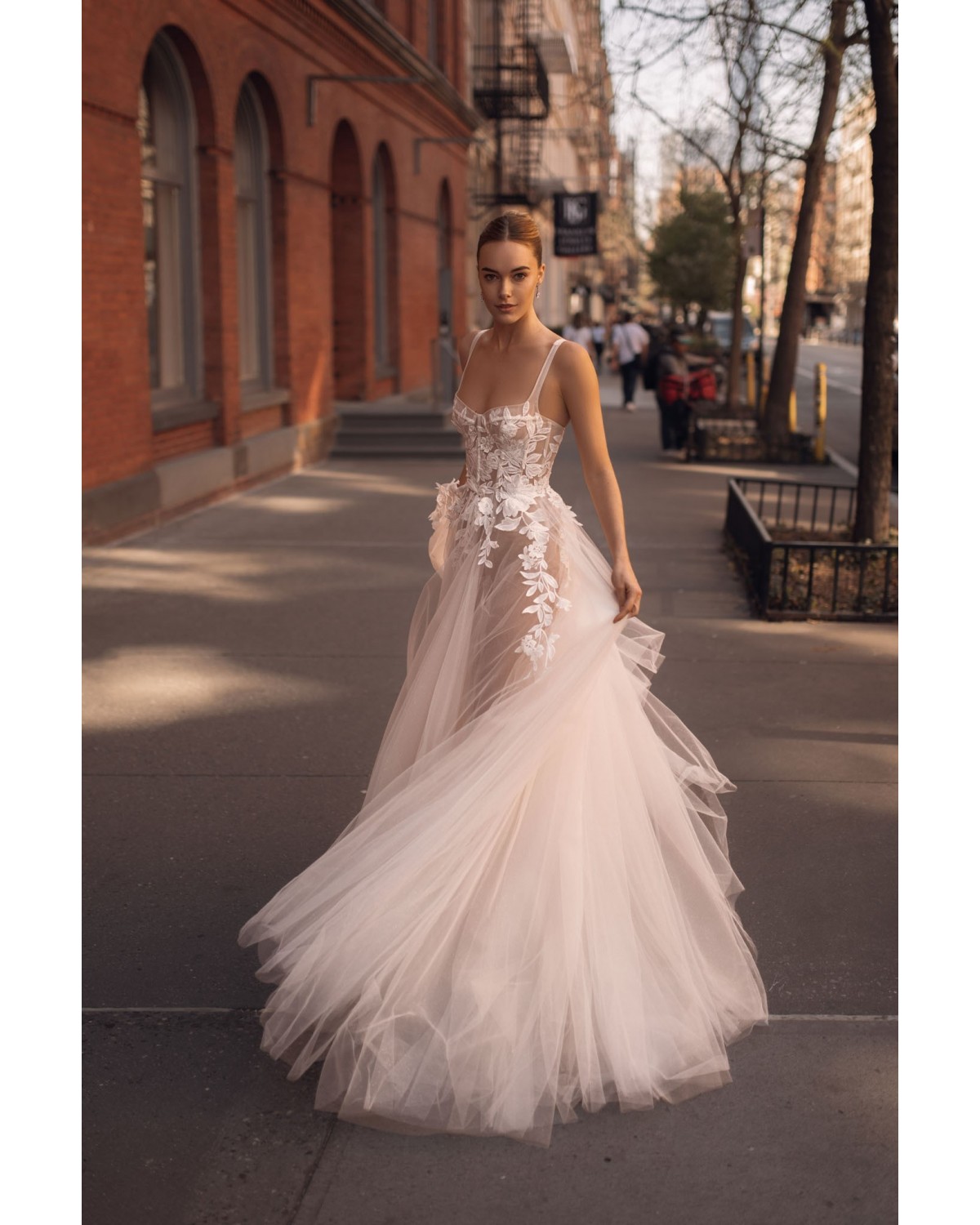 abito da sposa Collezione NYC 2024 Melody - MUSE by Berta